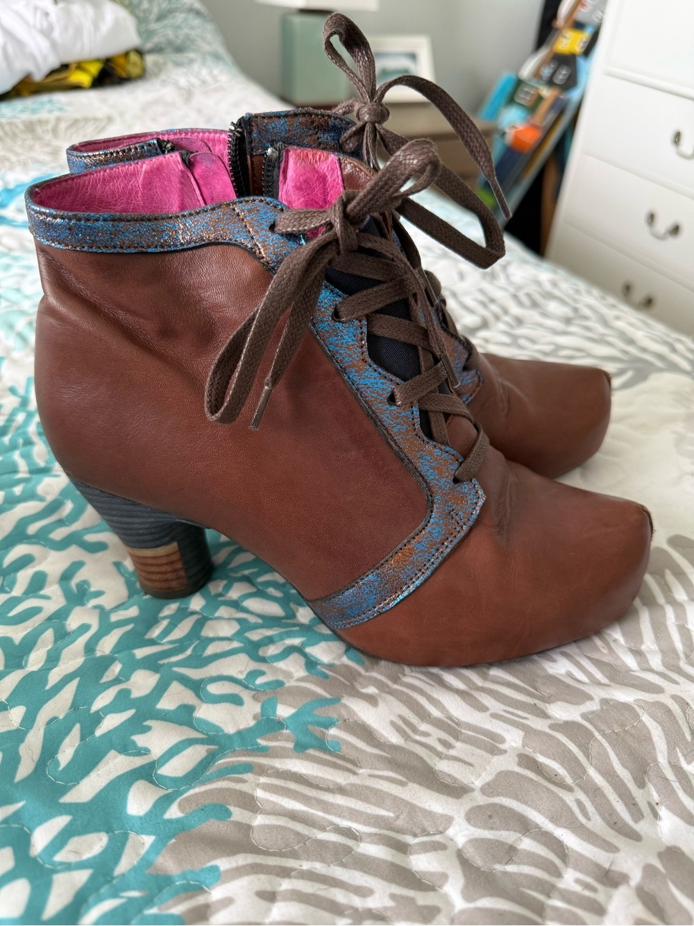 Women’s Brown Leather Lace-Up Ankle Boots with Blue Trim